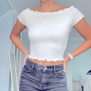 BRANDY MELVILLE White Crop Top